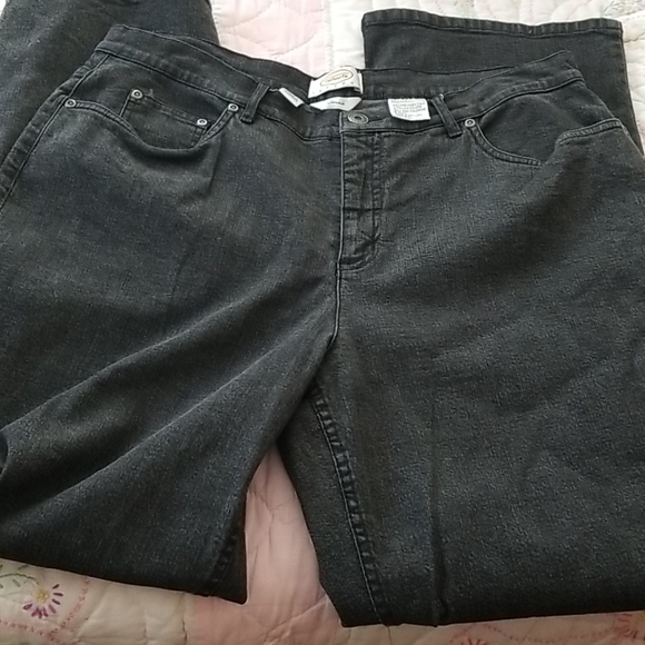 Talbot stretch basic black Jean.  Size 14P - Picture 3 of 3